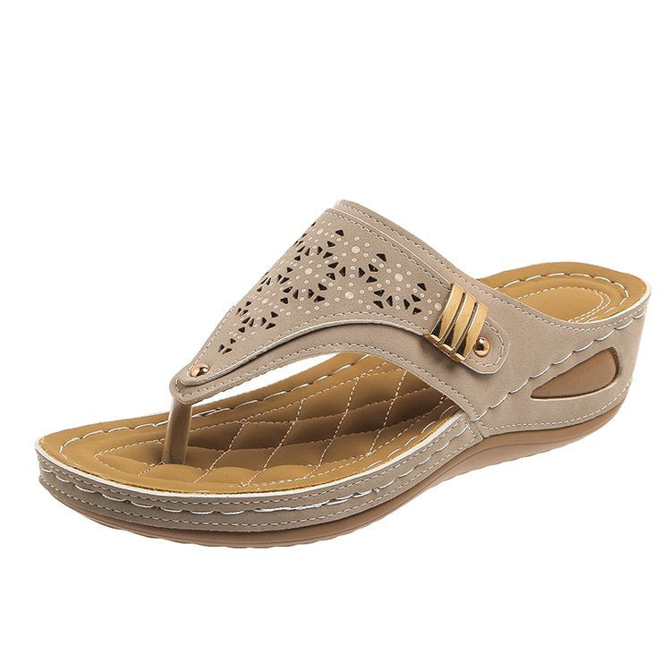 Fashion Hollowed-out Women's Flip-flops